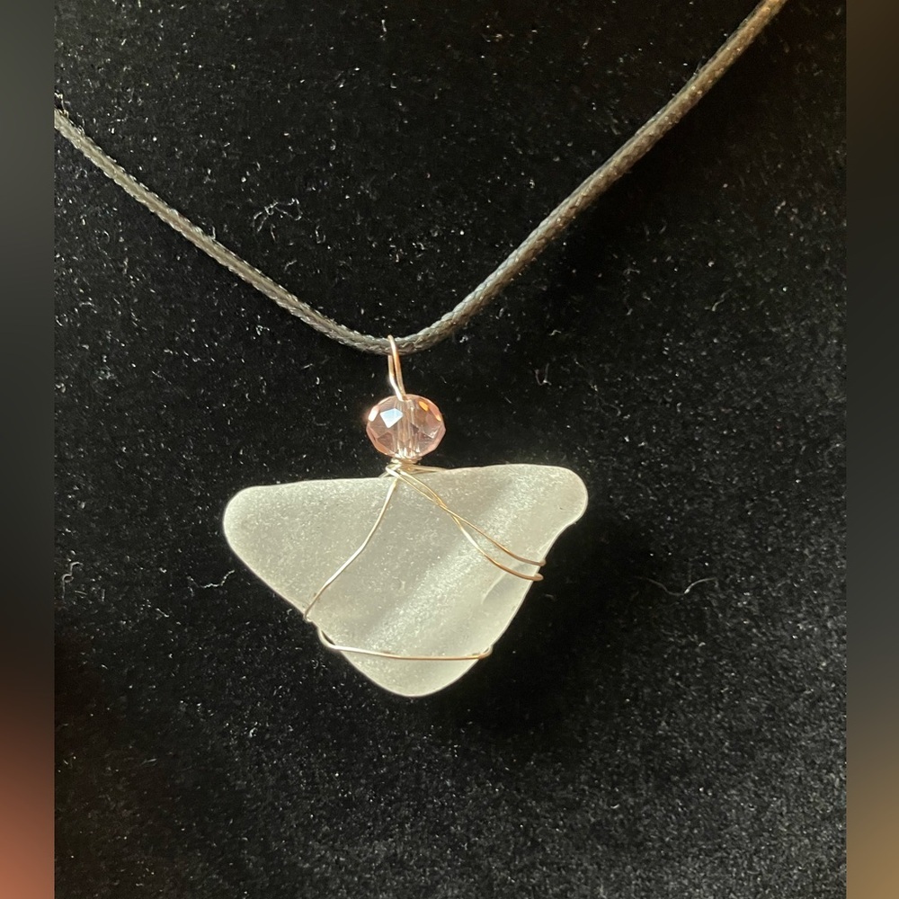 #34 Handmade seaglass pendant necklace
